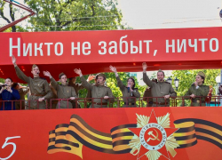 По улицам Ростова проедет музыкальный «Трамвай Победы»