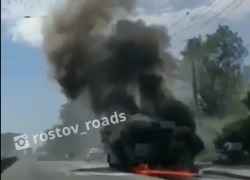 В Ростове во время рейса загорелся автобус с пассажирами