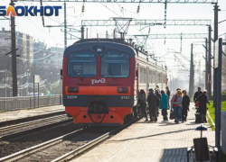 На станции Лихая из-за атаки БПЛА задержали 100 тысяч пассажиров