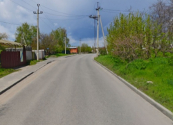 В Ростове водитель, уходя от погони, протаранил полицейский автомобиль