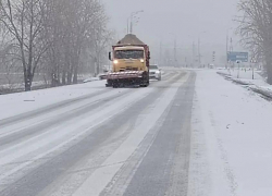 Транспортный коллапс: из-за снегопада пробки в Ростове достигли 10 баллов 