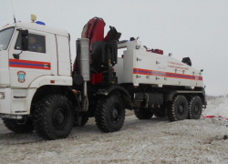 Снегопад парализовал трассы: спасатели всю ночь вытаскивали машины на М-4 «Дон»