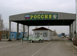 Жители Ростовской области не могут попасть к соседям без загранпаспорта
