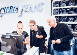 Таинственные бизнесмены из Новосибирска решили обанкротить ростовскую «Глорию Джинс»