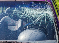 В аварии на ростовской трассе погиб водитель и ранен подросток