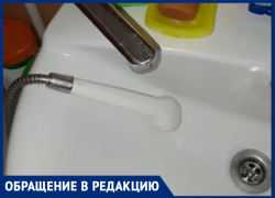 «Ни детей искупать, ни белье постирать»: все выходные ростовчане сидят без капли воды
