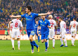 Экс-нападающий «Ростова» стал лучшим футболистом Узбекистана