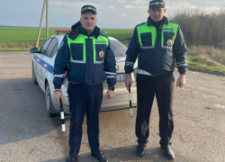 В Аксае полицейские помогли беременной женщине вовремя добраться в роддом 