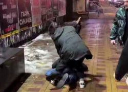 В Ростове музыканты избили мужчину гитарой 