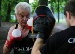 81-летний ростовчанин круто изменил свою жизнь и увлекся боксом в 75 лет 