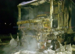 Возле аэропорта «Платов» под Ростовом едва не взорвалась фура