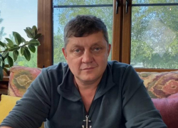 «Любой, кто останется на диване, проголосует за «Единую Россию»!»: 100%-я явка на выборах позволит избежать подтасовок