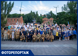 В Ростове на набережной прошел День памяти и скорби: показываем, как это было 