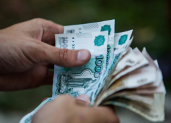 «Решалой» прикинулся ростовский бизнесмен перед женой своего заместителя