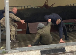 В Ростовской области рассказали, как безопасно приземляться на лед
