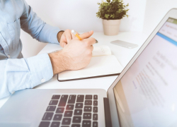 Международная компания, торгующая иностранными гаджетами, ищет менеджера по продажам в Ростове