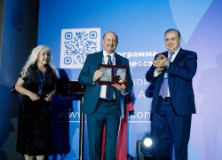 Врача из Ростова наградили премией Men’s Health 2024 за вклад в развитие урологической службы РФ