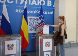 Явка на выборах в Госдуму на Дону подобралась к 65 % за два часа до закрытия участков