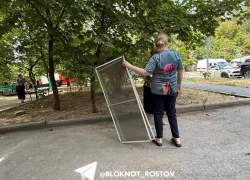 Число пострадавших домов после атаки БПЛА в Ростове увеличилось до 33
