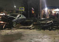 В Батайске водитель «Мерседеса» не пропустил «Ладу» и устроил серьезное ДТП