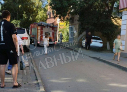 В Ростове две поликлиники эвакуировали из-за кошелька 