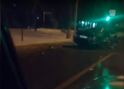 «От машины ничего не осталось»: в Ростове ночью произошла авария с двумя иномарками 