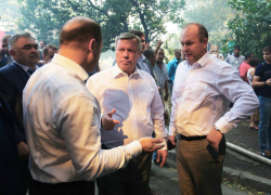 Ростовчане потребовали от чиновников запретить застройку новыми домами на месте пепелища в центре города