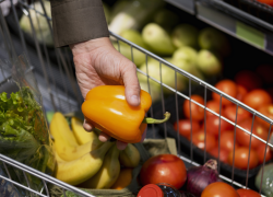 Власти рассчитали запасы еды в Ростове на случай ЧС 