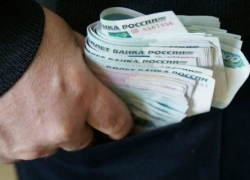 Хитрый ростовчанин решил не приобретать технику на деньги друга и прикарманил их себе