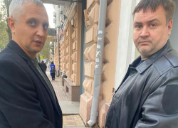 В Ростове «борцы с коррупцией» под видом прокуроров вымогали у фирмы 15 млн рублей