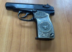 Молодой парень устроил стрельбу возле ночного клуба в Ростове из-за девушки