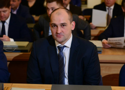 Депутат гордумы Ростова за год обеднел на 99 млн рублей