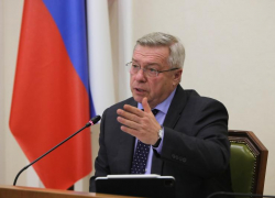 Голубев жестко раскритиковал «Автодор» за состояние М-4 «Дон» в Ростовской области