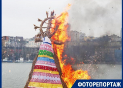 Масленица в Ростове прошла с футбольным уклоном: публикуем фоторепортаж с народных гуляний