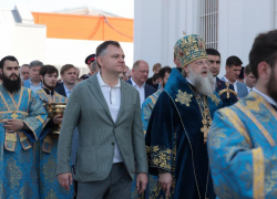 Юрий Слюсарь принял участие в праздновании Дня Донской иконы Божией Матери