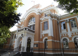 Директора за гибель строителя в Ростове отправили в колонию, оправдали, осудили условно и освободили