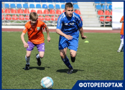 В Азове определили финалистов этапа соревнований по футболу среди команд детских домов и школ-интернатов