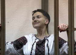 Порошенко попросил Путина освободить Савченко 