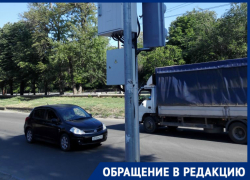 «В Ростове светофоры устанавливают для красоты?»: горожанин пожаловался на неработающий дорожный объект