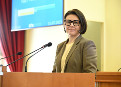 Светлана Мананкина покидает пост председателя комитета донского Заксобрания и переезжает в Москву
