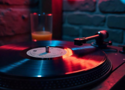 В Ростове кондитерская заплатит 80 тысяч рублей за иностранные песни