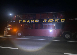 Двое пассажиров пострадали в ДТП с легковушкой и автобусом из Ростовской области