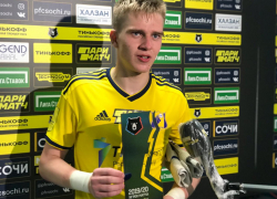 Пропустивший десять мячей вратарь стал лучшим игроком матча «Ростов» — «Сочи»