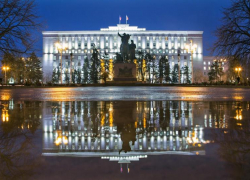 В здании правительства Ростовской области запретят диктофоны на мобильных, а также фото и видеосъемку