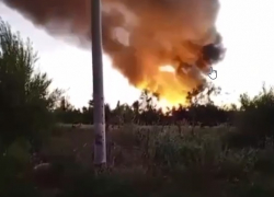 После атаки БПЛА на нефтебазе в Ростовской области произошел пожар