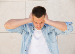 Дончане пожаловались на оглушительно громкий взрыв на севере Ростовской области