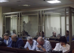 Суд по аксайским рынкам был отложен из-за того, что одной подсудимой стало плохо