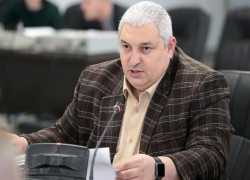 Бывшего министра строительства Ростовской области отпустили под домашний арест