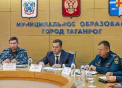 Кибермошенники стали себя выдавать за мэра Таганрога Андрея Фатеева