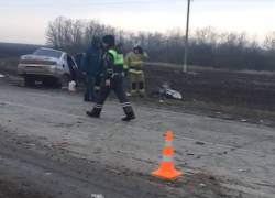 Появилось видео с места аварии школьного автобуса в Ростовской области